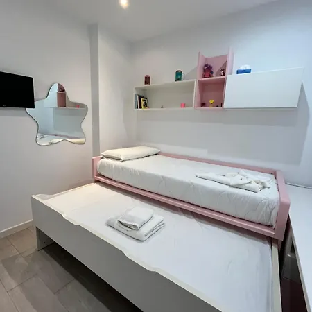 Casa Moderna En Con 2 Terrazas 別荘 *