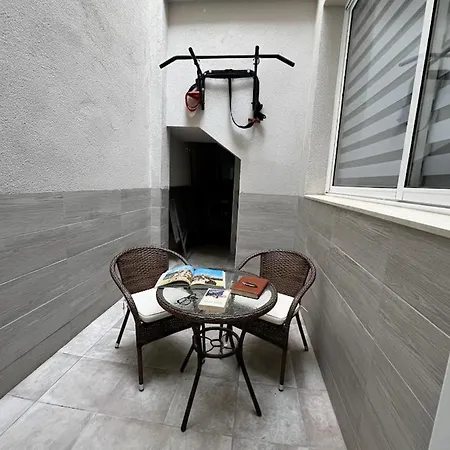 Casa Moderna En Con 2 Terrazas
